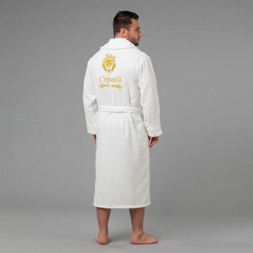 Мужской халат с вышивкой "Хищник" именной (белый)