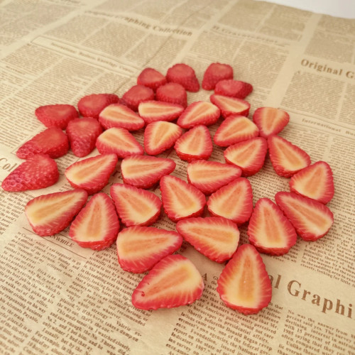 Имитация еды, реквизит для клубники, искусственные кусочки фруктов для украшения поддельных моделей в фруктовых магазинах