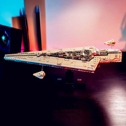 600 шт. MOC-Space-Destroyers Galaxy Space Battle Transport StarFighters Модель Строительные блоки Кирпичи Игрушки для мальчиков Подарок на день рождения