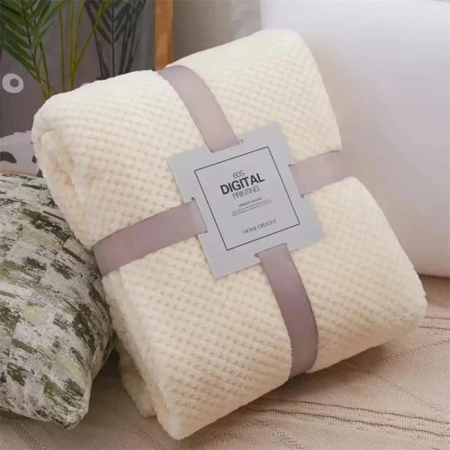 Одеяла из кораллового флиса в японском стиле, 300 г/м2, весна-лето, мягкие пушистые одеяла из искусственного меха норки, однотонное покрывало для дивана, покрывало в клетку, одеяла