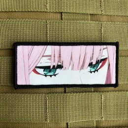 DARLING in The FRANXX Zero Two Morale Значок Аниме Девушки Глаза Персонаж Нашивка Крючок и Петля Печать Тактический Наклейка На Рюкзак