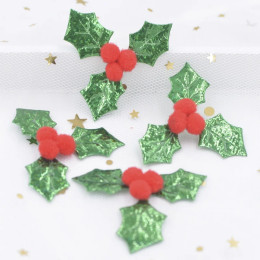 30 шт. блестящие зеленые нашивки с аппликациями Holly Leaf и 3D красными ягодами для рождественского декора, украшения стола, наклейки, аксессуары