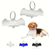 Индивидуальные металлические тарелки для домашних животных в форме летучей мыши с выгравированными эксклюзивными логотипами, прочные и не легко падают на открытом воздухе.