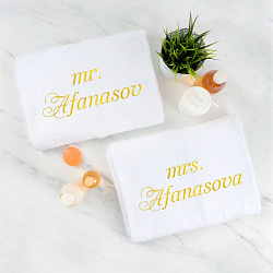 Комплект полотенец с вышивкой «Мистер и Миссис» (белые)