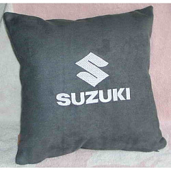 Подушка Suzuki т. серая вышивка белая